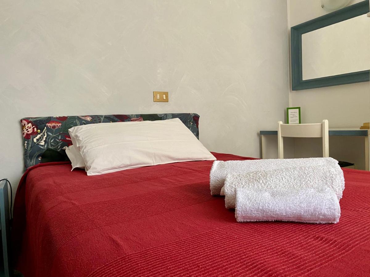 Single Room,1112585220:JPEG